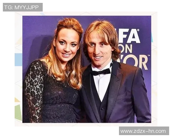 球星婚礼与伴侣揭秘 揭开他们背后的爱情故事与甜蜜瞬间